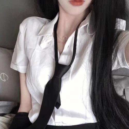 冲绳少女 海报